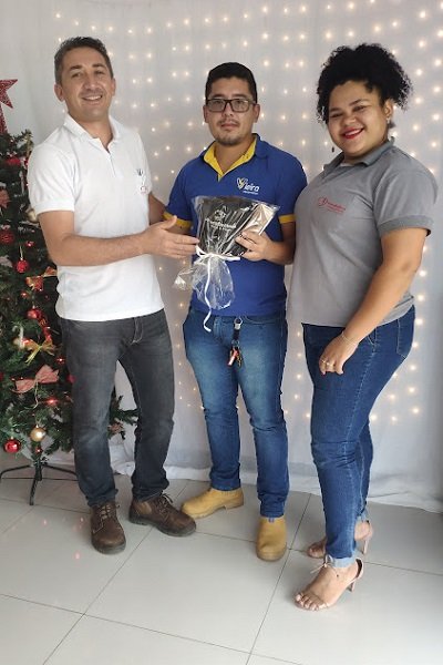 Clientes e Amigos