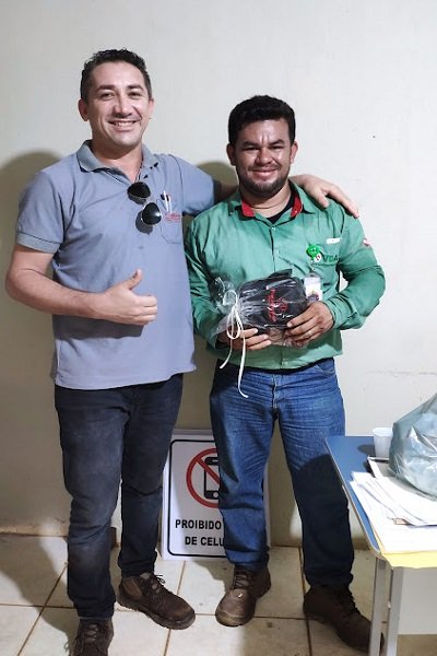 Clientes e Amigos