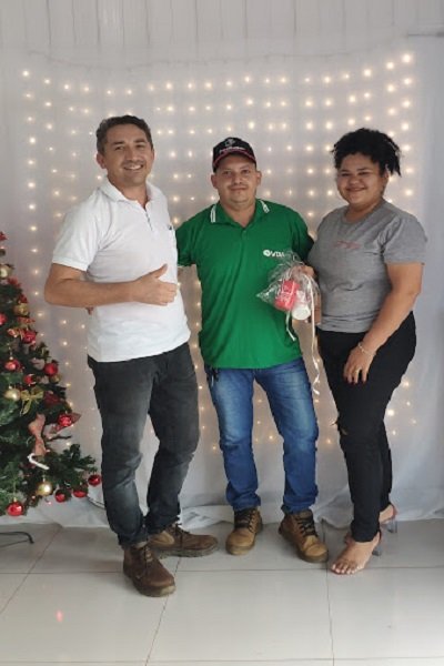 Clientes e Amigos